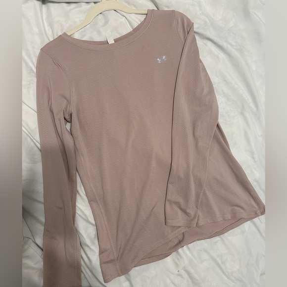 Under Armour Tops - Under Armour Baby Pink Long Sleeve Active Top